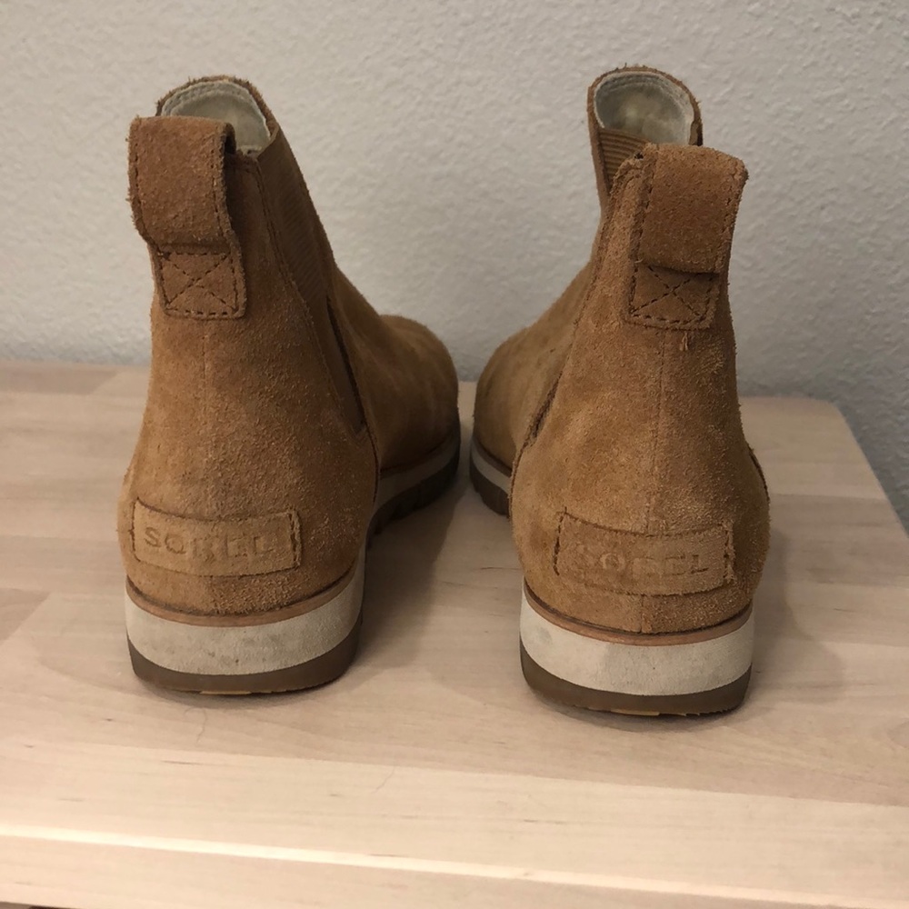 SOREL waterproof Chelsea boot